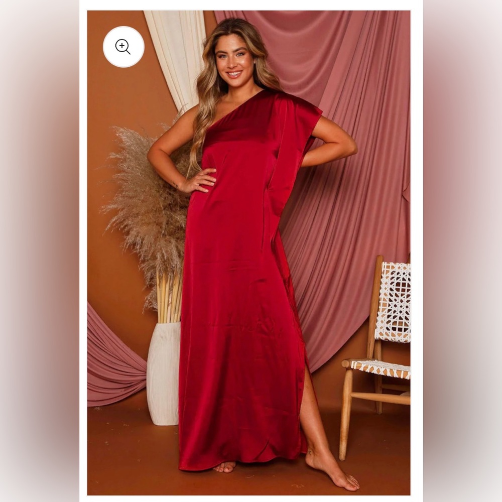 NWOT Peach Love Red one shoulder dress size S